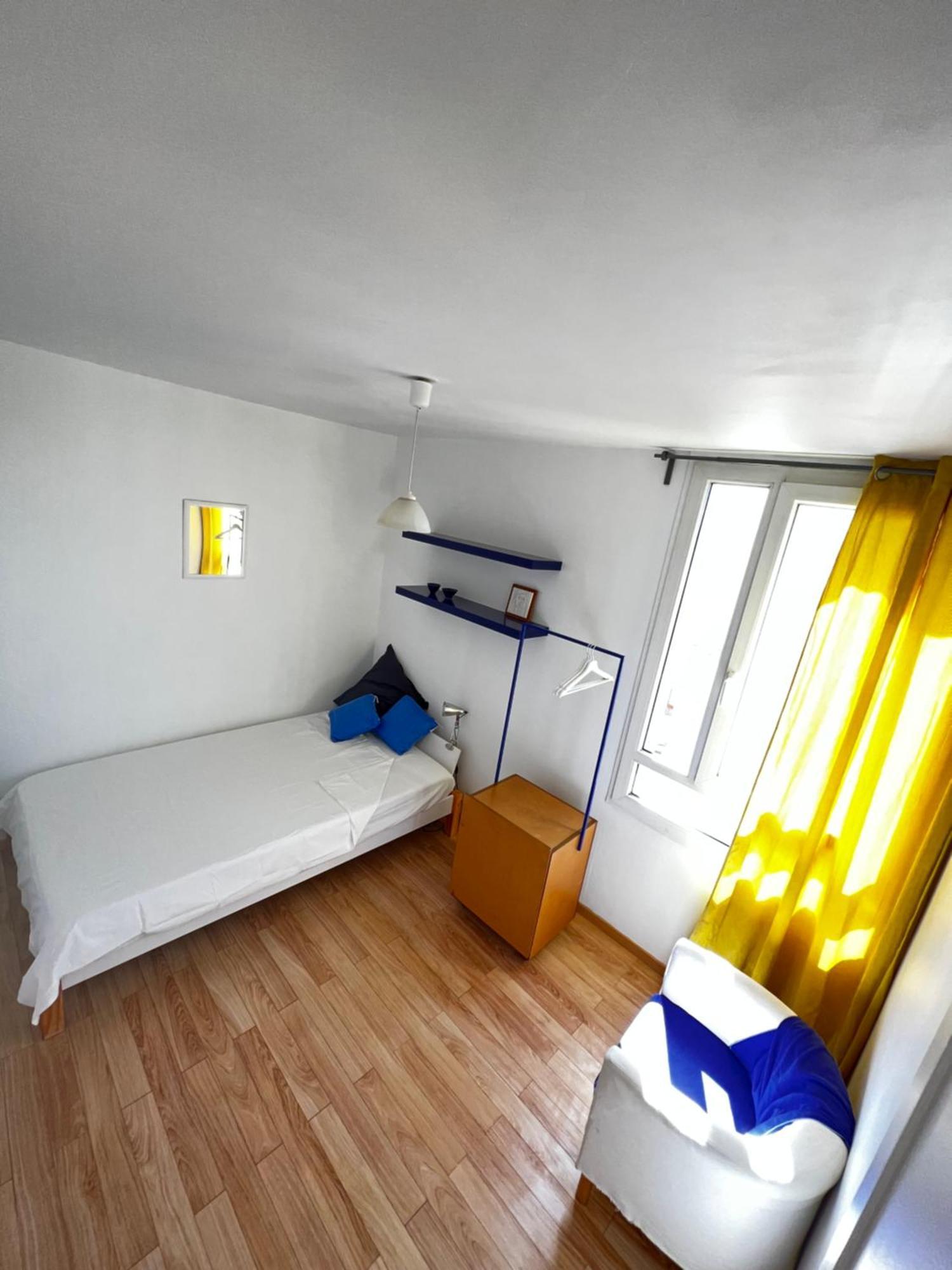Chambre Famille D'Accueil Entre Paris Et Disney Douze Minutes Centre Paris Quinze Euros De Plus Pour Frais De Menage Neuilly-sur-Marne Esterno foto